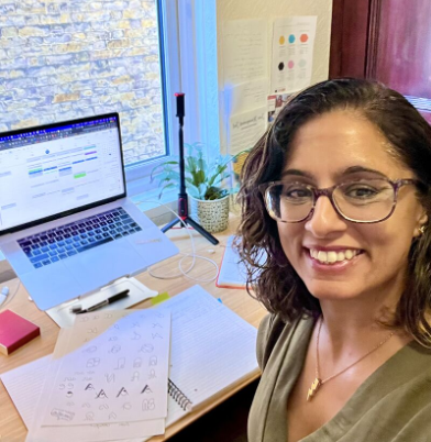 Vardeep Edwards at work on Things Friends Should Know blog